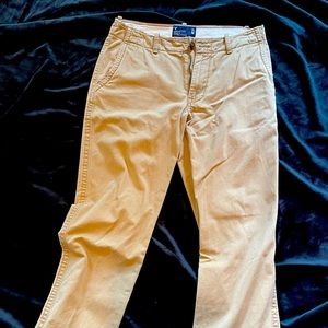 American Eagle Khakis 33/32